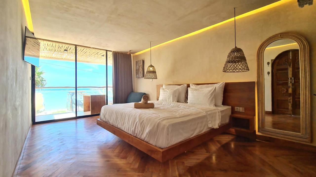 Shore Thing Gili Air Beachfront Apartment Exterior photo