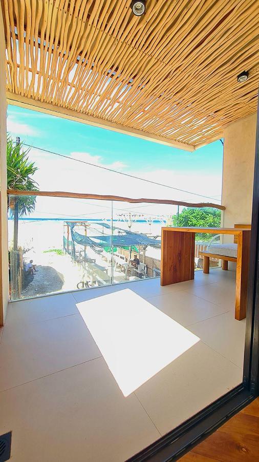 Shore Thing Gili Air Beachfront Apartment Exterior photo
